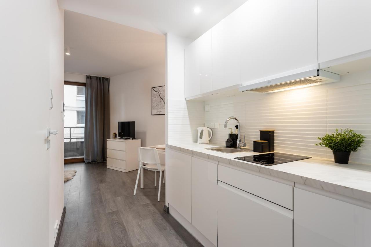 Golden - Bright And Modern -premium Building In Top Location- Solidarnosci Warszawa